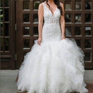 Lazaro Wedding Gown Style 3650